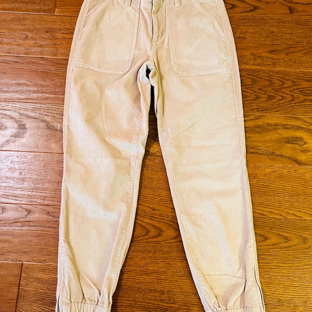 Banana Republic Light Tan Corduroy‎ Pants